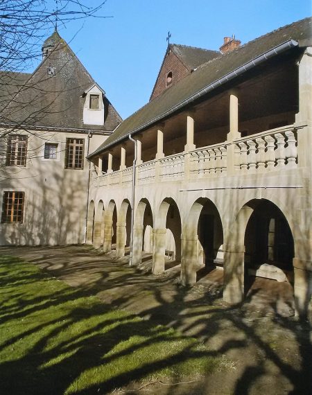 Préau du Monastère