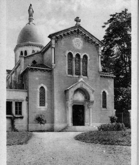Photographie ancienne de la chapelle et son dôme